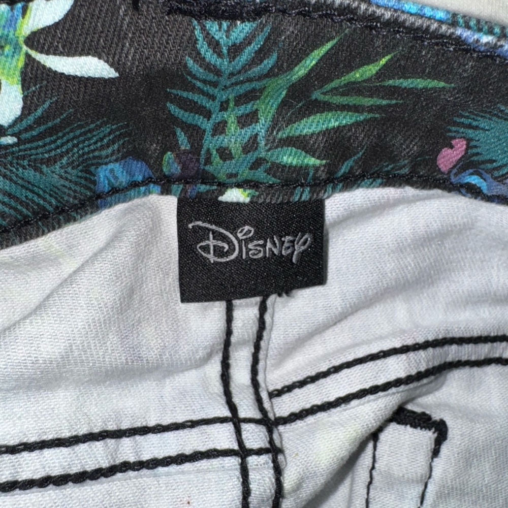 Lilo and Stitch Denim Shorts - Picture 10 of 12